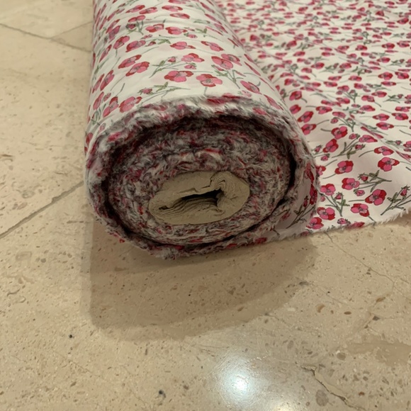 Liberty of London Tana Lawn Fabric- Pansies- 3 yards - Picture 3 of 3